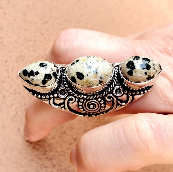 New Dalmatian Jasper 925 Silver Statement Ring. - Picture 3 of 15